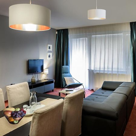 Apartmanovy Dum Landek 俄斯特拉发 外观 照片